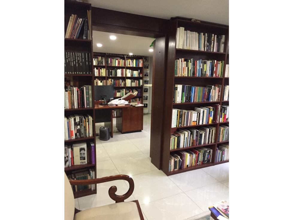 Casa en venta en Niza, Bogotá · foto 7 de 24