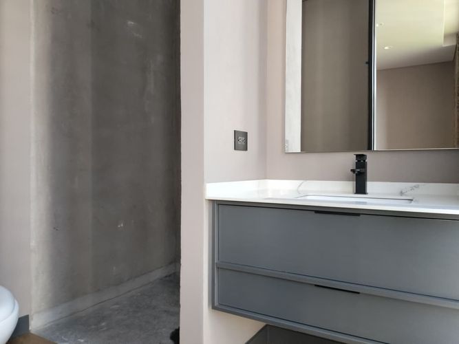 Apartamento de 2 alcobas en venta en El Poblado, Medellín, 100 m² · foto 16 de 19