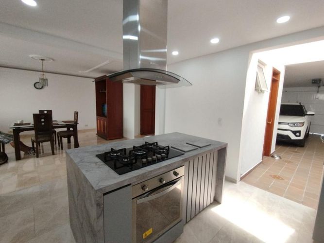 Casa de 4 alcobas en venta en El Ingenio, Cali, 470 m² · foto 14 de 19