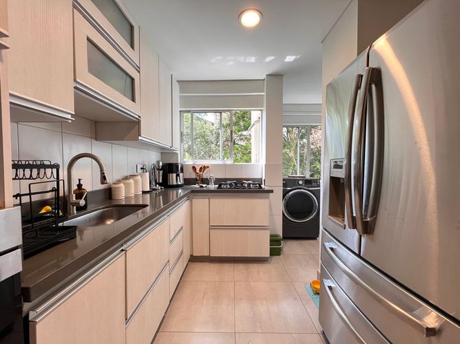 Apartamento de 3 alcobas en venta en El Poblado, Medellín, 158 m² · foto 13 de 19