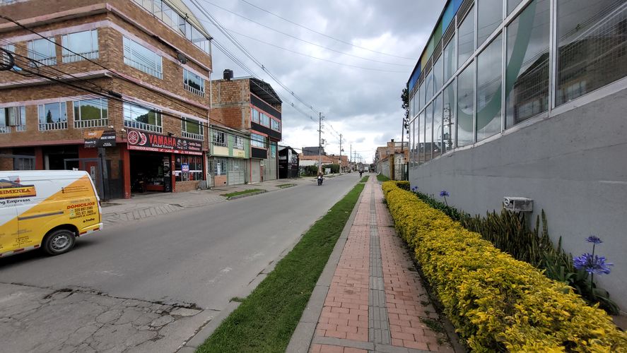 Casa de 3 alcobas en venta en La Aurora, Funza, 370 m² · foto 3 de 15