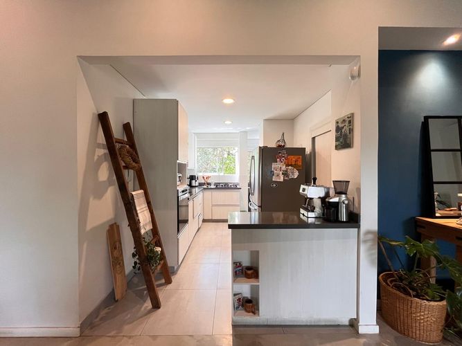 Apartamento de 3 alcobas en venta en El Poblado, Medellín, 158 m² · foto 5 de 19