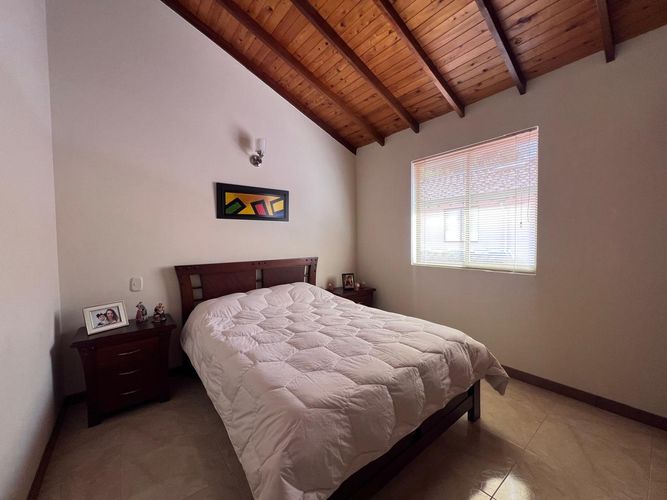 Casa de 3 alcobas en venta en El Porvenir, Rionegro, 150 m² · foto 6 de 11