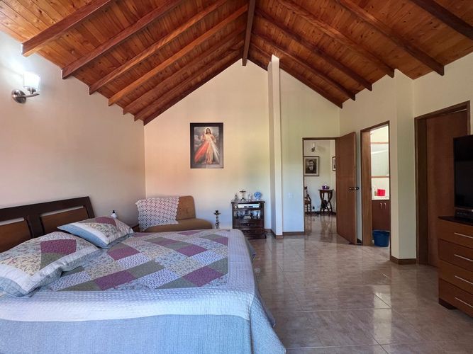 Casa de 3 alcobas en venta en El Porvenir, Rionegro, 150 m² · foto 7 de 11