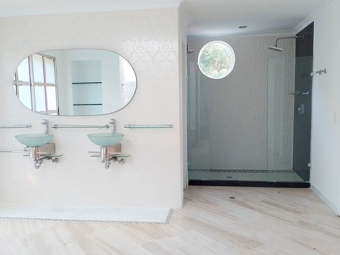 Casa de 4 alcobas en venta en El Tesoro, Medellín, 450 m² · foto 10 de 17