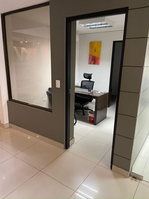 Local en arriendo en San Pedro, Cali, 963 m² · foto 8 de 14