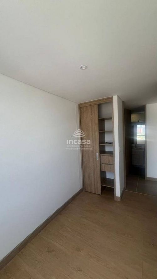 Apartamento en venta en Chipichape, Cali · foto 3 de 11