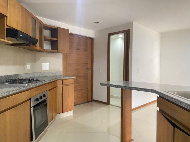 Apartamento de 3 alcobas en venta en Entre Amigos, Sabaneta, 109 m² · foto 3 de 17