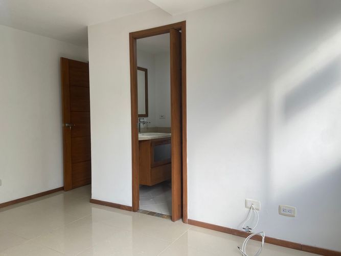 Apartamento de 3 alcobas en venta en Entre Amigos, Sabaneta, 109 m² · foto 12 de 17