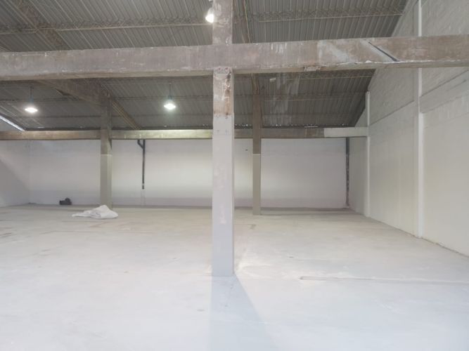 Bodega en arriendo en Noel, Medellín, 1160 m² · foto 3 de 19