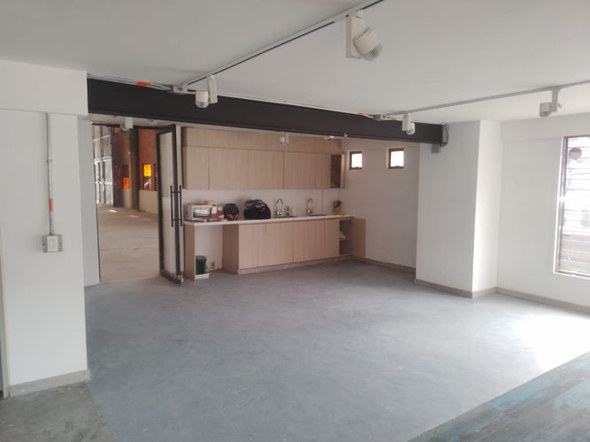 Bodega en arriendo en Noel, Medellín, 1160 m² · foto 10 de 19