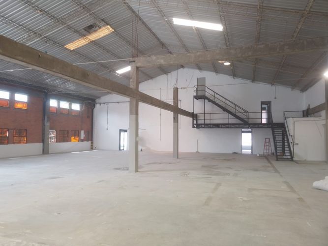 Bodega en arriendo en Noel, Medellín, 1160 m² · foto 6 de 19