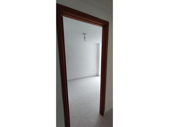 Apartamento de 3 alcobas en venta en Alarcon, Bucaramanga, 90 m² · foto 14 de 16