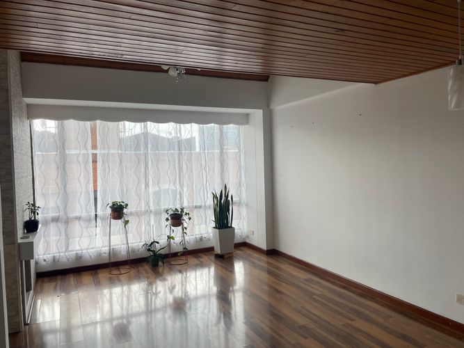 Apartamento de 3 alcobas en venta en Escuela De Caballeria, Bogotá, 130 m² · foto 3 de 24