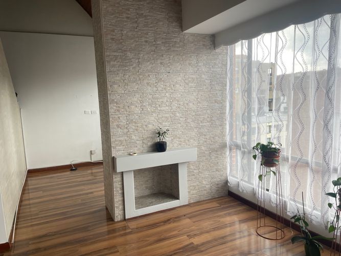 Apartamento de 3 alcobas en venta en Escuela De Caballeria, Bogotá, 130 m² · foto 4 de 24