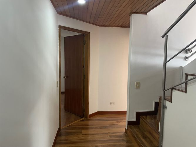 Apartamento de 3 alcobas en venta en Escuela De Caballeria, Bogotá, 130 m² · foto 9 de 24
