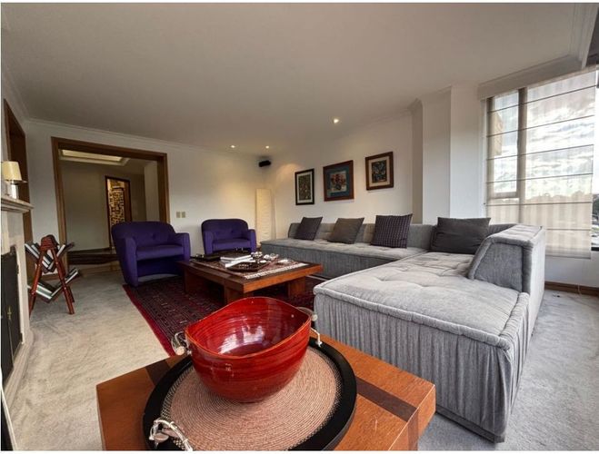 Apartamento en venta en Chico, Bogotá · foto 3 de 19