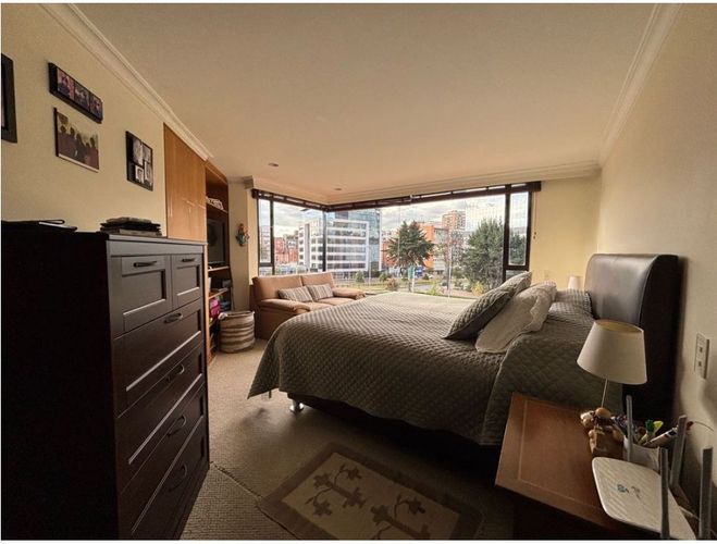 Apartamento en venta en Chico, Bogotá · foto 8 de 19