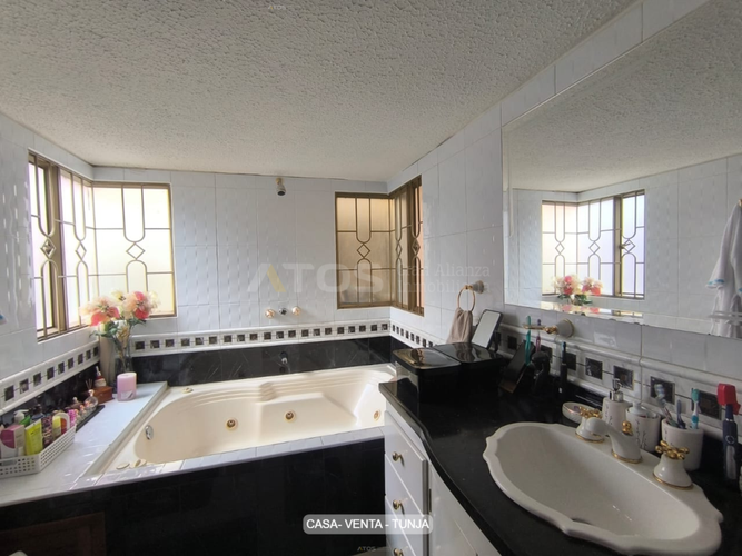 Casa de 5 alcobas en venta en Tunja, Tunja, 205 m² · foto 17 de 24