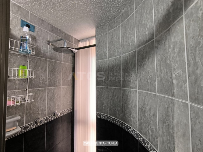 Casa de 5 alcobas en venta en Tunja, Tunja, 205 m² · foto 22 de 24
