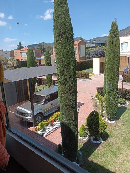 Casa de 4 alcobas en venta en Pueblo Viejo, Cota, 232 m² · foto 4 de 21