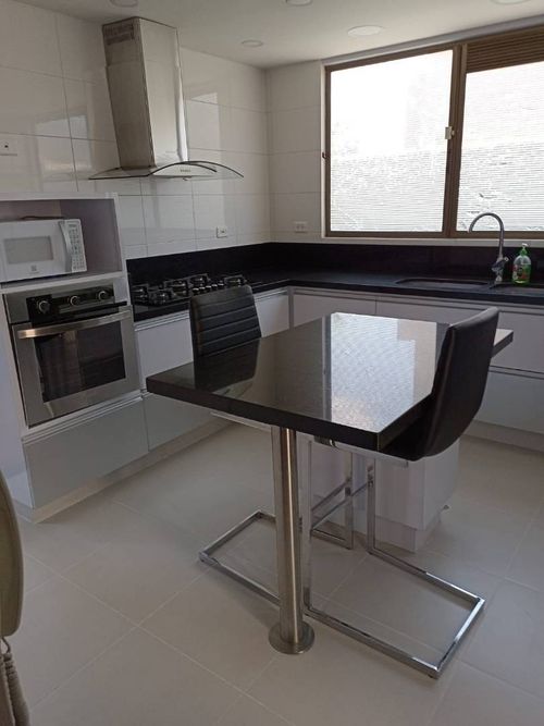 Casa de 4 alcobas en venta en Pueblo Viejo, Cota, 232 m² · foto 16 de 21