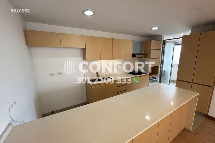 Apartamento de 3 alcobas en arriendo en Loma Benedictinos, Medellín, 140 m² · foto 5 de 24