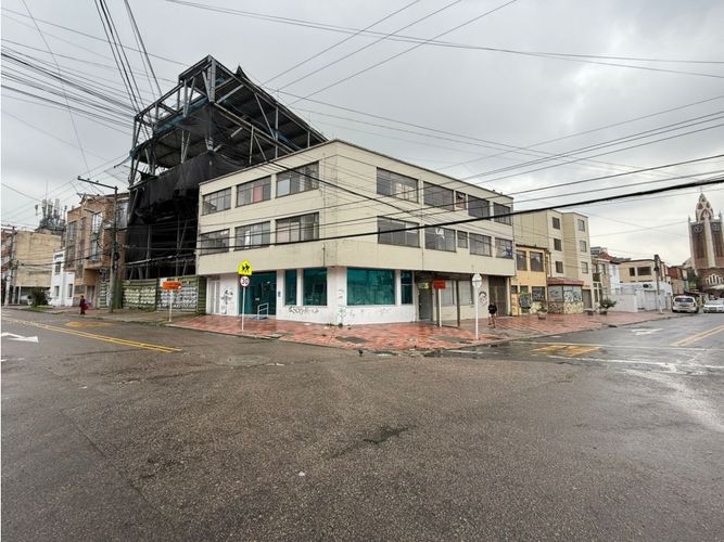 Casa en venta en Teusaquillo, Bogotá, 842 m² · foto 2 de 20