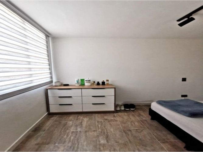 Apartamento de 3 alcobas en venta en Buenos Aires, Bello, 69 m² · foto 8 de 15