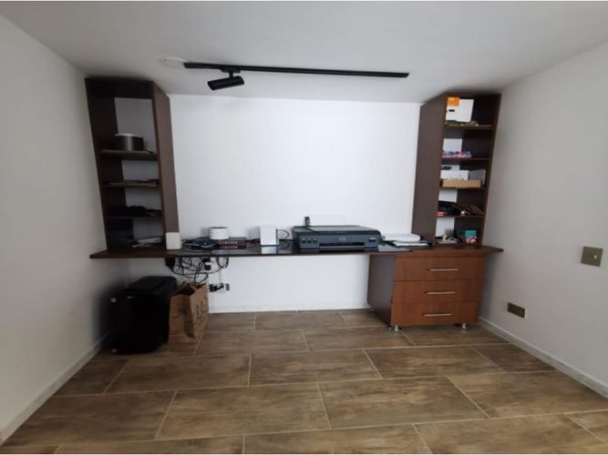 Apartamento de 3 alcobas en venta en Buenos Aires, Bello, 69 m² · foto 10 de 15