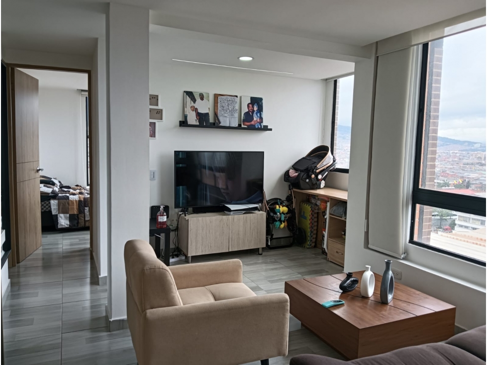Apartamento en venta en Industrial Centenario, Bogotá · foto 6 de 17