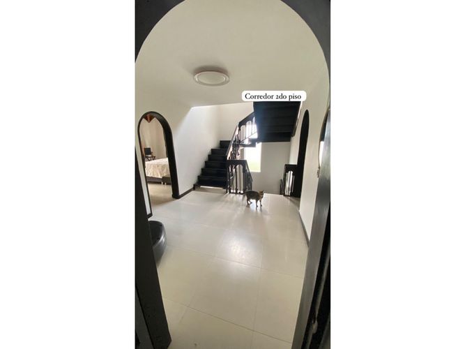 Casa de 4 alcobas en venta en El Poblado, Medellín, 373 m² · foto 8 de 22