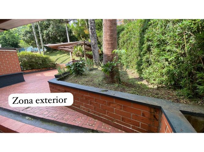 Casa de 4 alcobas en venta en El Poblado, Medellín, 373 m² · foto 20 de 22