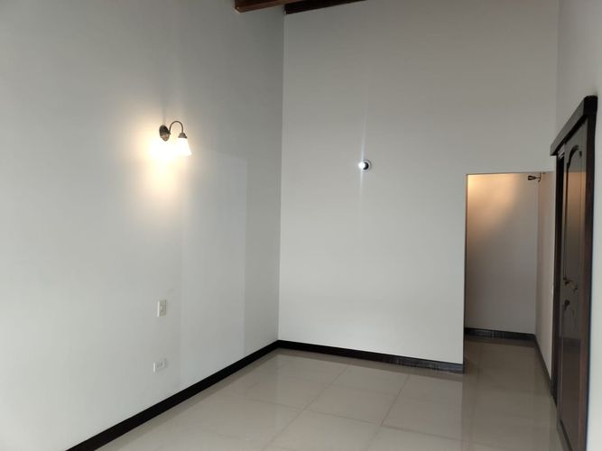 Casa de 3 alcobas en arriendo en El Poblado, Medellín, 320 m² · foto 13 de 15