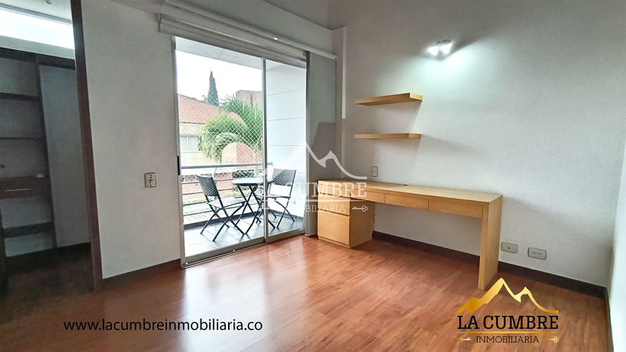 Casa de 3 alcobas en venta en Loma Benedictinos, Envigado, 150 m² · foto 16 de 16