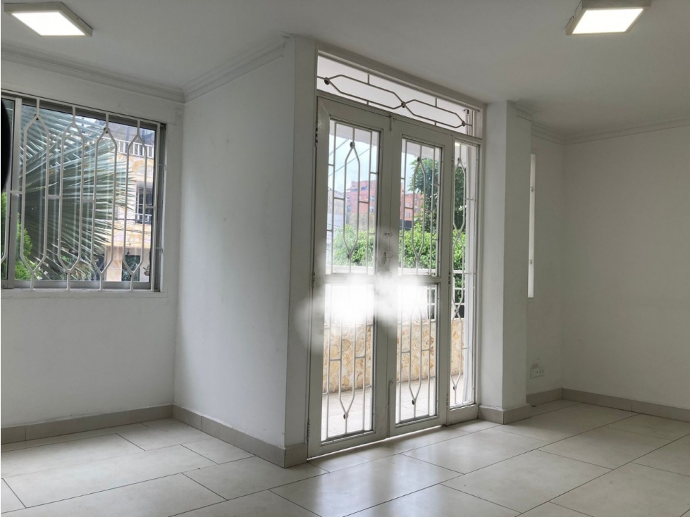 Casa en venta en Laureles, Medellín