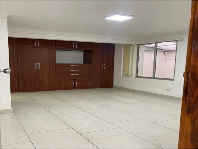 Casa de 4 alcobas en venta en Laureles, Medellín, 158 m² · foto 4 de 13