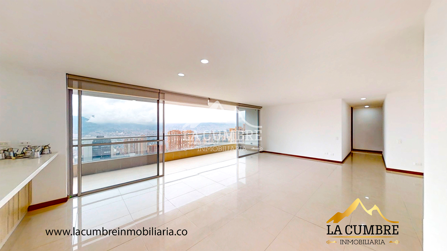 Apartamento de 3 alcobas en arriendo en La Calera, Medellín, 160 m² · foto 3 de 8