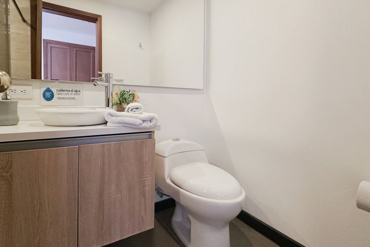 Apartamento de 1 alcoba en arriendo en Chicó Reservado, Bogotá, 56 m² · foto 6 de 18