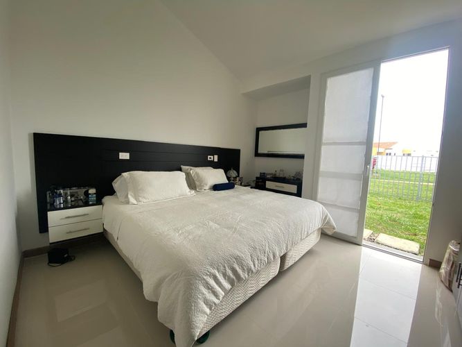 Casa de 3 alcobas en venta en El Castillo, Jamundí, 136 m² · foto 7 de 13