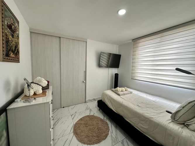 Apartamento de 3 alcobas en venta en El Poblado, Medellín, 90 m² · foto 10 de 13