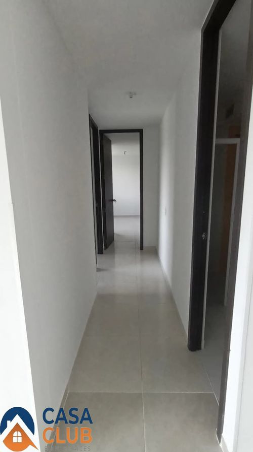 Apartamento de 3 alcobas en venta en Palermo Et I, Piedecuesta, 66 m² · foto 5 de 19