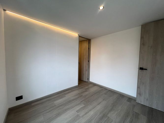 Apartamento de 3 alcobas en arriendo en El Poblado, Medellín, 90 m² · foto 13 de 16
