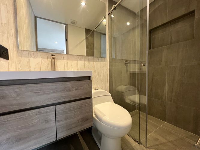 Apartamento de 3 alcobas en arriendo en El Poblado, Medellín, 90 m² · foto 15 de 16
