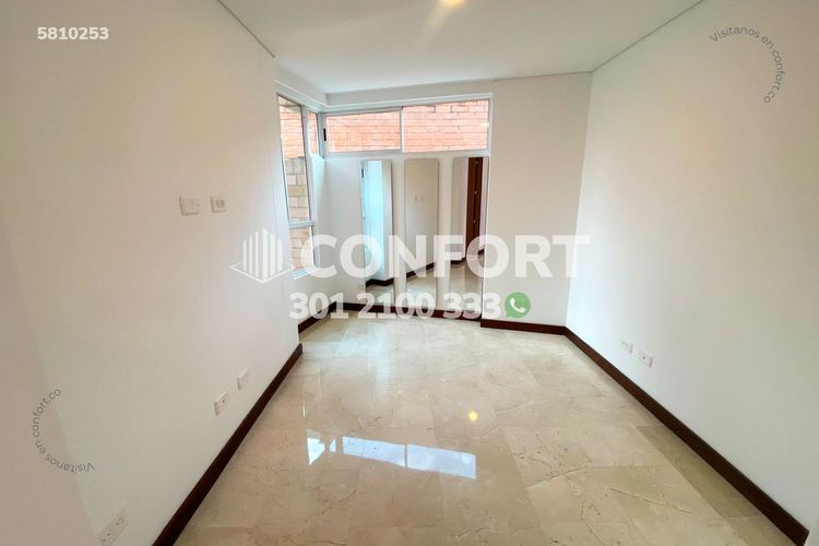 Apartamento de 3 alcobas en arriendo en Laureles, Medellín, 150 m² · foto 10 de 24