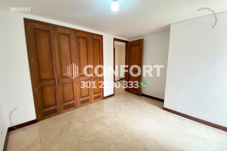Apartamento de 3 alcobas en arriendo en Laureles, Medellín, 150 m² · foto 15 de 24