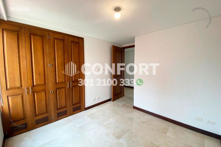 Apartamento de 3 alcobas en arriendo en Laureles, Medellín, 150 m² · foto 19 de 24