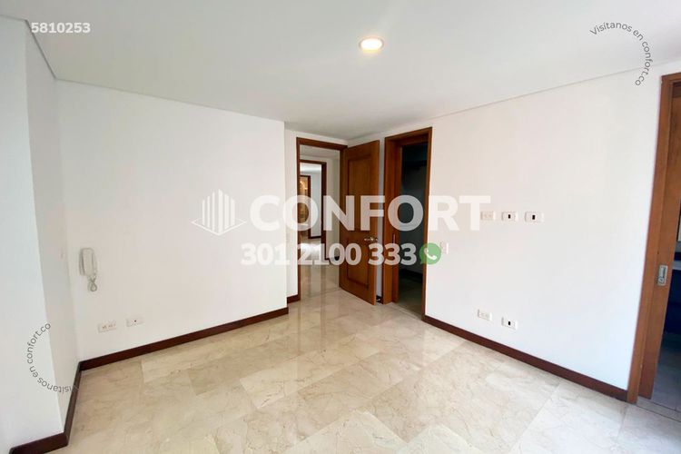 Apartamento de 3 alcobas en arriendo en Laureles, Medellín, 150 m² · foto 21 de 24