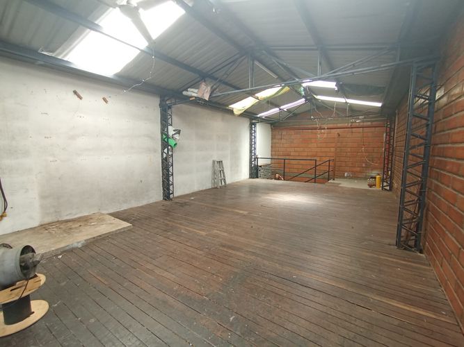 Local en arriendo en La Candelaria, Medellín, 110 m² · foto 9 de 17