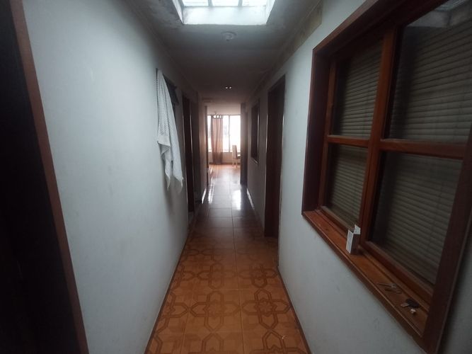 Casa de 4 alcobas en venta en Las Flores, Bogotá, 270 m² · foto 5 de 8